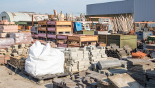 The guide concludes with an industry viewpoint and two case studies provided by Reconomy